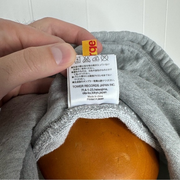 Snoopy Peanuts X Tower Records PLUNK! Grey Hoodie - Picture 12 of 12